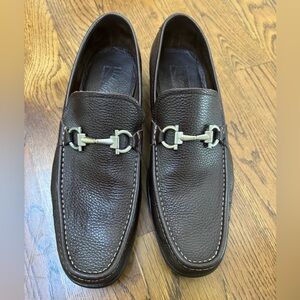Salvatore Ferragamo Men's Brown Leather Gancini Loafers Size 12
MAKE AN OFFER!